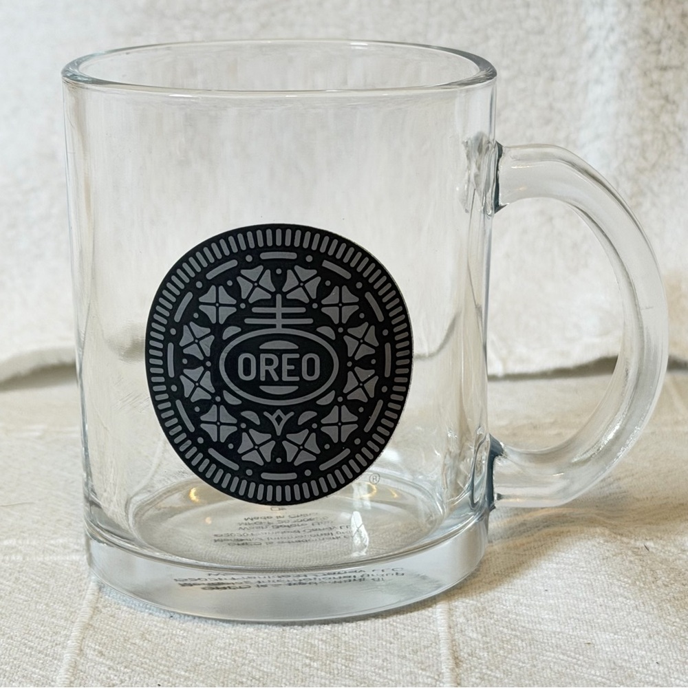 OREO Glass Mug Collectible Cookie Dunking Milk Cup by the Frankford‎ Candy